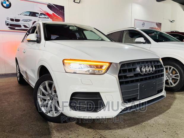 2016 White Audi Q3 2.0 TFSI 180hp - Luxury Performance
