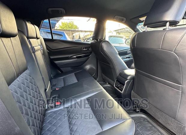 Black Toyota Harrier 2017 - Sophisticated Luxury SUV