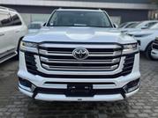 White 2018 Toyota Land Cruiser - Unmatched Capability for sale