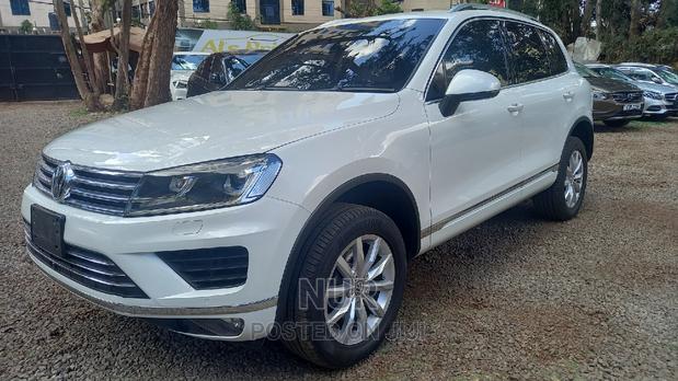 2016 Volkswagen Touareg - White Edition - Powerful SUV