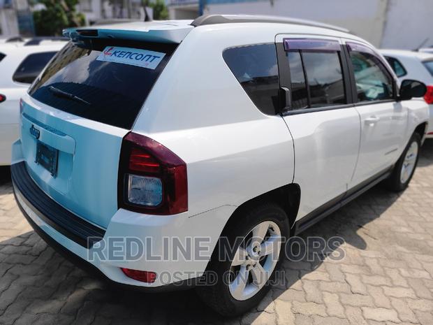 2016 Jeep Compass - White: The Ultimate SUV for Your Journey