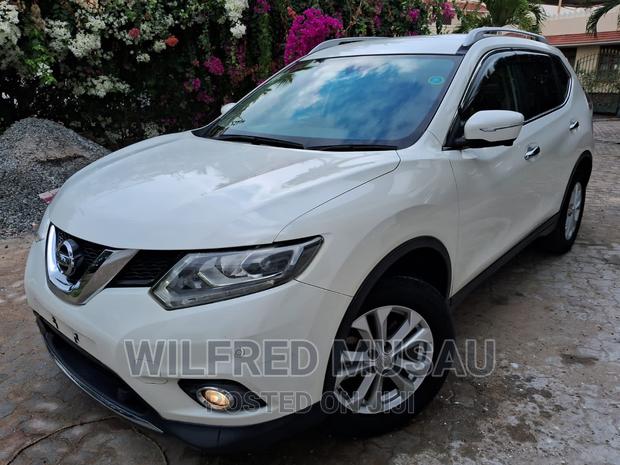 2016 White Nissan X-Trail - High-Quality Pre-Owned SUV