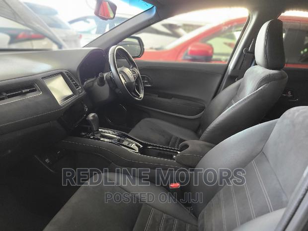 2016 Honda Vezel Blue - Reliable and Efficient Compact Crossover