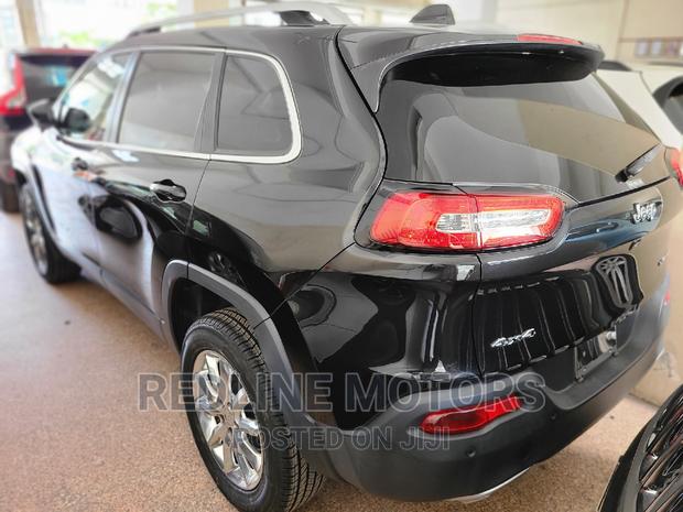 2016 Jeep Cherokee Black, Stylish SUV