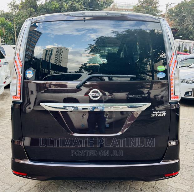 2016 Nissan Serena Brown - Spacious and Stylish Family Vehicle