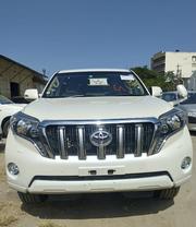 White Toyota Land Cruiser Prado 2017 - Premium Off-Road Experience for sale