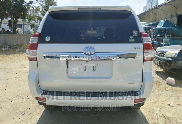 White Toyota Land Cruiser Prado 2017 - Premium Off-Road Experience