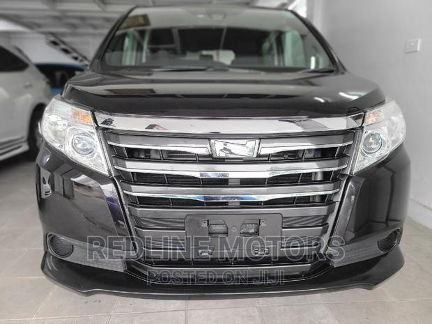 Black 2016 Toyota Noah: Modern Minivan with Luxury Features