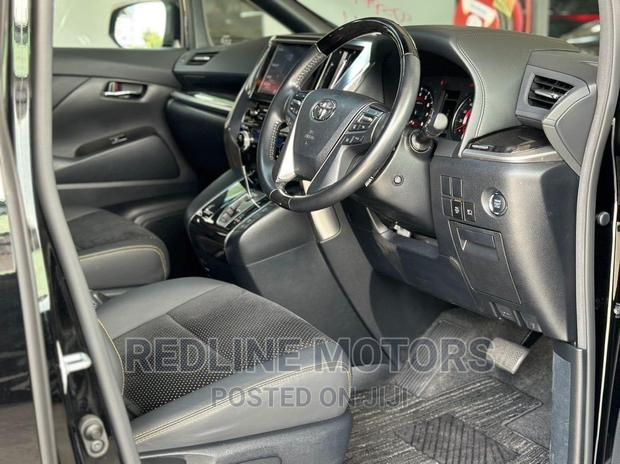 2019 Toyota Vellfire Black: Luxury Minivan for Your Comfortable Ride