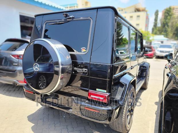Black Mercedes-Benz G-Class 2016: Premium Off-Road Vehicle Available