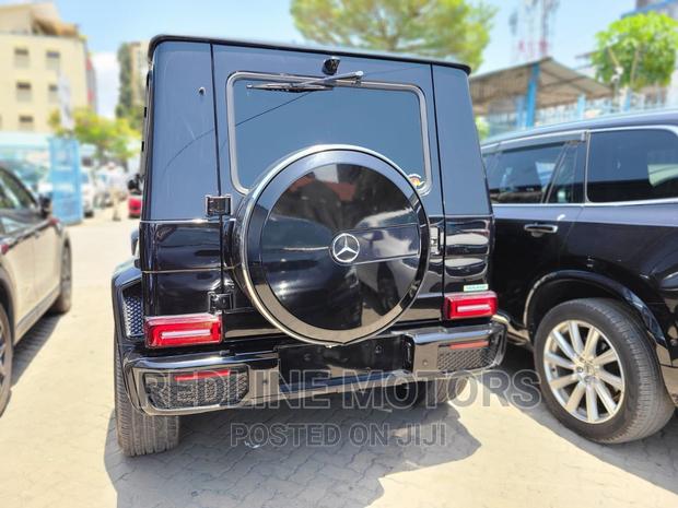 Black Mercedes-Benz G-Class 2016: Premium Off-Road Vehicle Available