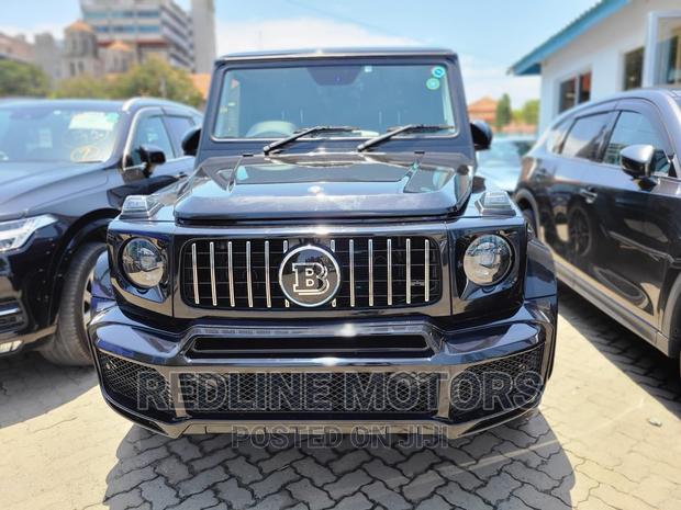 Black Mercedes-Benz G-Class 2016: Premium Off-Road Vehicle Available