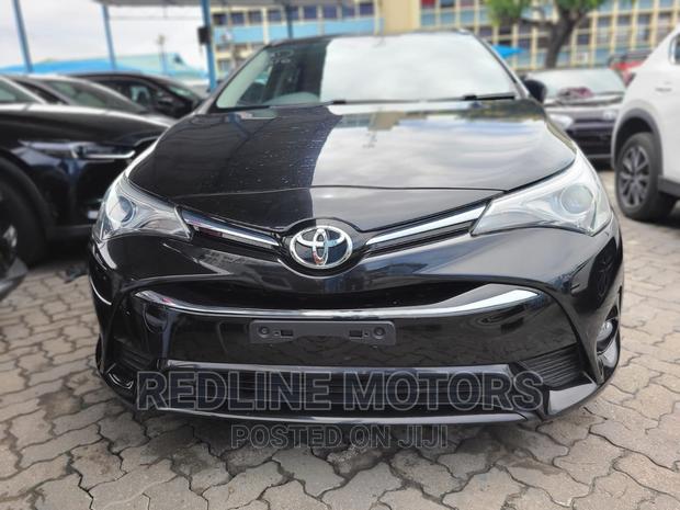2016 Toyota Avensis Black: Stylish & Reliable Sedan