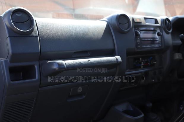 Pearl 2012 Toyota Allion - Sedan with Style and Performance