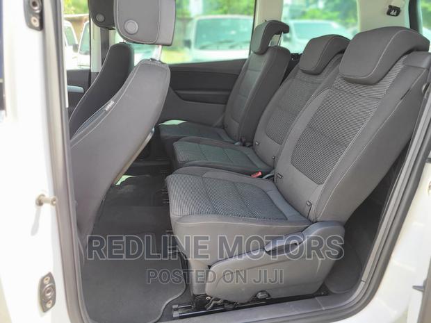 2016 Volkswagen Sharan in White - High-Quality Family Car