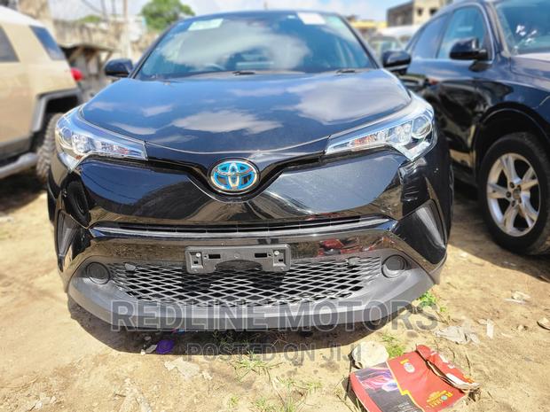 Toyota C-HR 2017 in Black: Modern Compact Crossover SUV