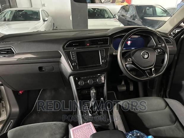 Volkswagen Tiguan 2017 Silver: Used, 4 Door SUV, Manual Transmission, 4WD