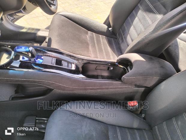 Honda Vezel 1.5 Hybrid 2WD 2017 Blue