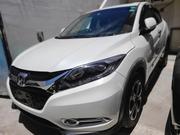 2016 Honda Vezel in White: High-Quality & Affordable Crossover for sale