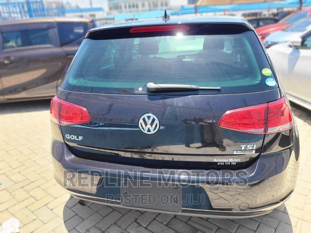 Pre-owned 2016 Volkswagen Golf Black - Stylish Ride
