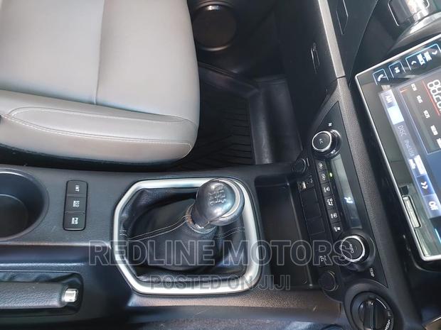 2016 Toyota Hilux Silver: Exceptional Off-Road Capability