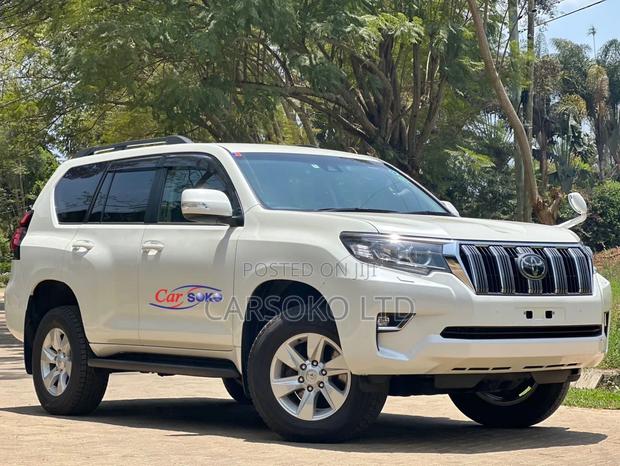 Luxury Toyota Land Cruiser Prado 2.8 2018