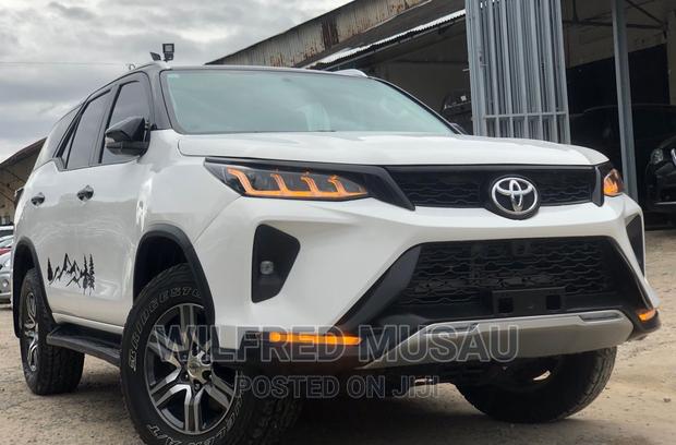 High-Quality Used Toyota Fortuner 2.8 D AWD 2016 - The Perfect SUV for Your Needs