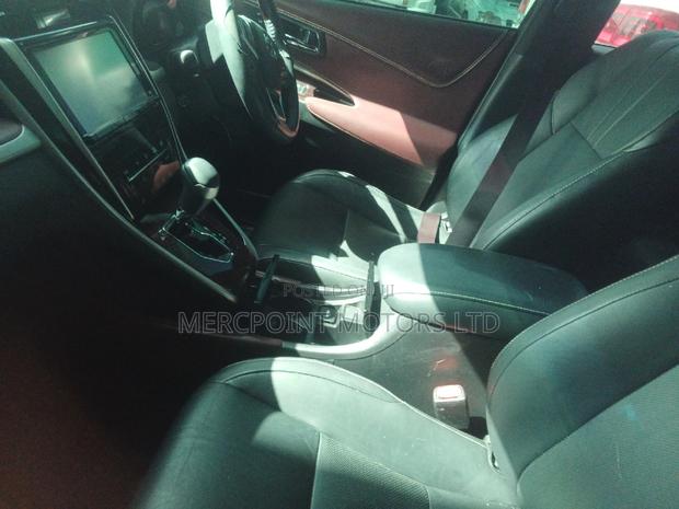 Pre-Owned 2015 Toyota Harrier Purple - Luxury SUV for Sale