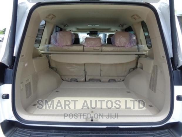 2023 Toyota Land Cruiser Pearl - Exclusive Luxury Edition