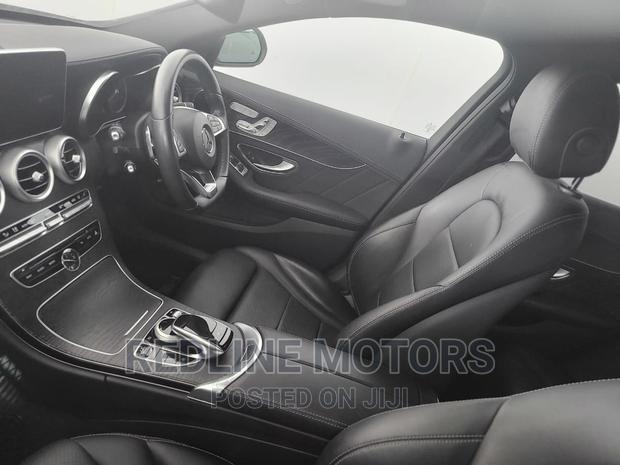 2016 Mercedes-Benz C200 Black - Luxury Sedan for Sale