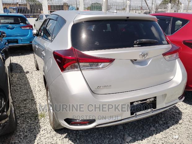 Toyota Auris 2016 Silver