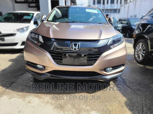 2017 Honda Vezel Gold - Quality Used Compact SUV