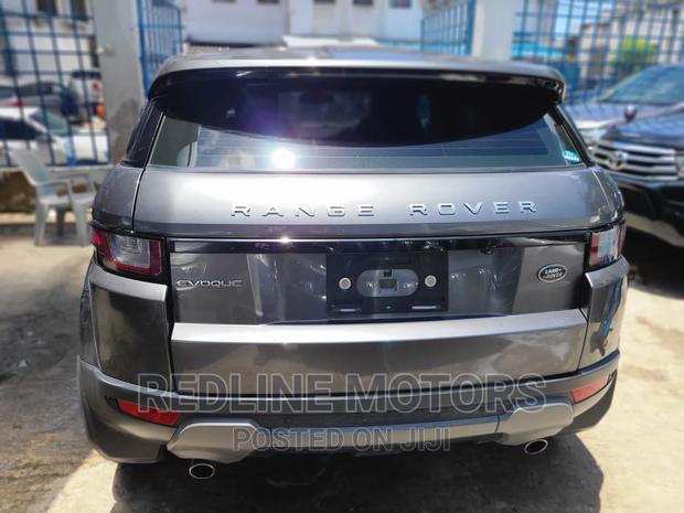 Pre-Owned 2016 Land Rover Range Rover Evoque in Silver