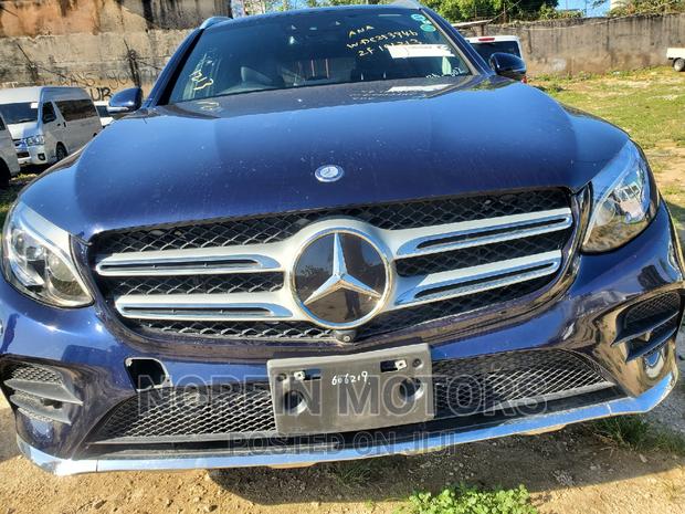 2017 Mercedes-Benz E250 Black: Luxury Sedan for Sale