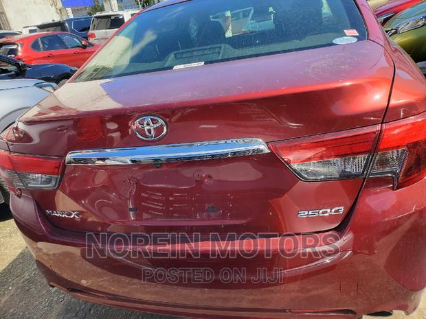 Red Toyota Mark X 2016 - Premium Sedan Ready to Buy