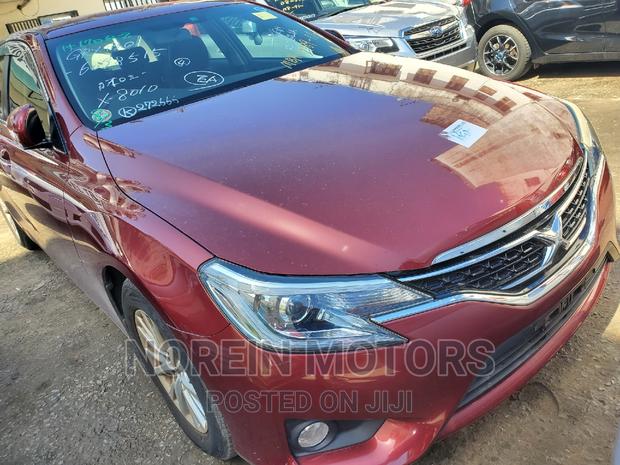 Red Toyota Mark X 2016 - Premium Sedan Ready to Buy