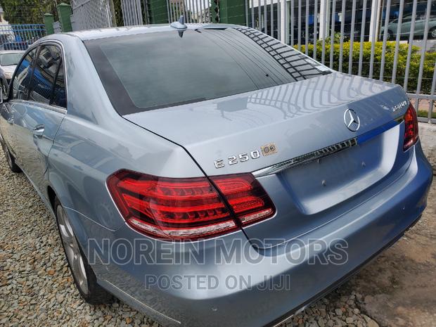 E250 Mercedes-Benz 2015 Gray: Quality Sedan Up for Grabs