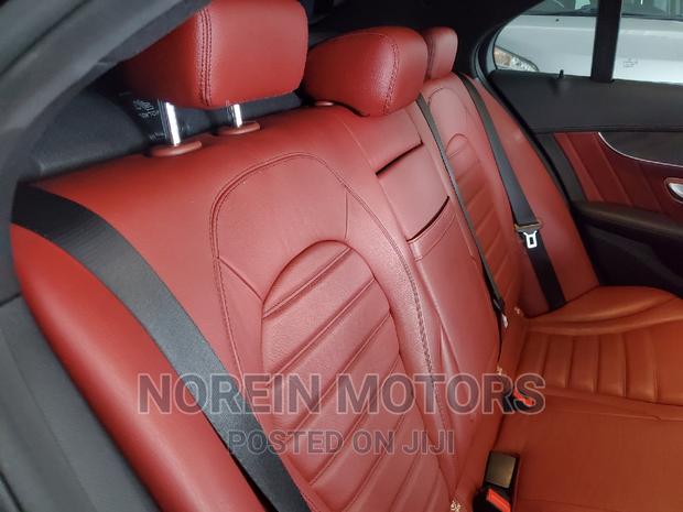 2015 Mercedes-Benz C200 Black Sedan - Experience the Power