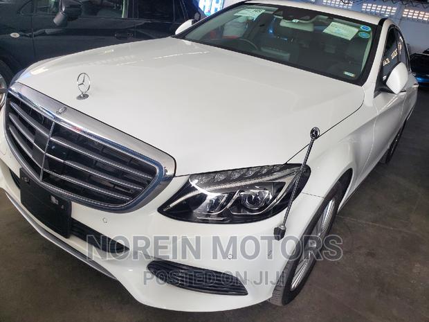 Off-White Mercedes-Benz C200 2016 - Quality Pre-owned Vehicle