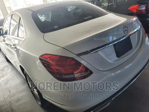 Off-White Mercedes-Benz C200 2016 - Quality Pre-owned Vehicle