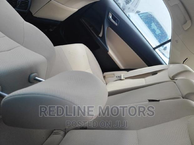 2016 Toyota Mark X - White Performance Sedan