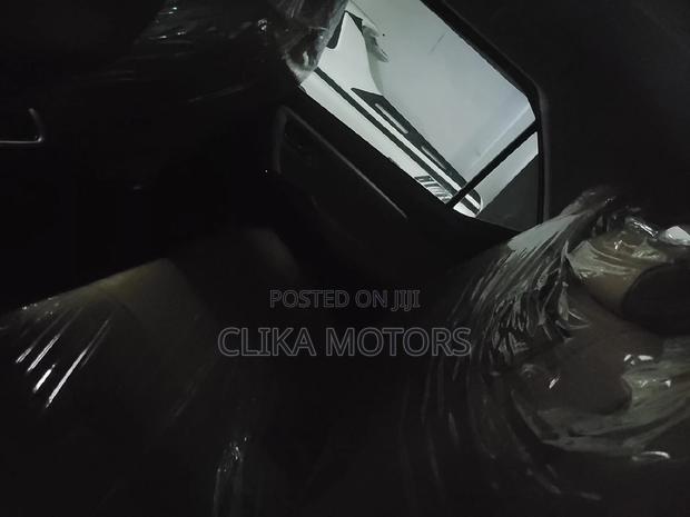 Toyota Fortuner 2016 - Gray - 4x4 AT - SRS Airbags - 6-Speed Automatic Transmission