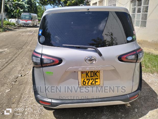 2015 Toyota Sienta 1.5 FWD 6-Seater Silver - Affordable Family Vehicle