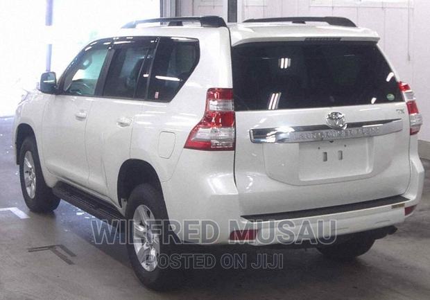 2016 Toyota Land Cruiser Prado 2.8D-4D Automatic White Off-Roader