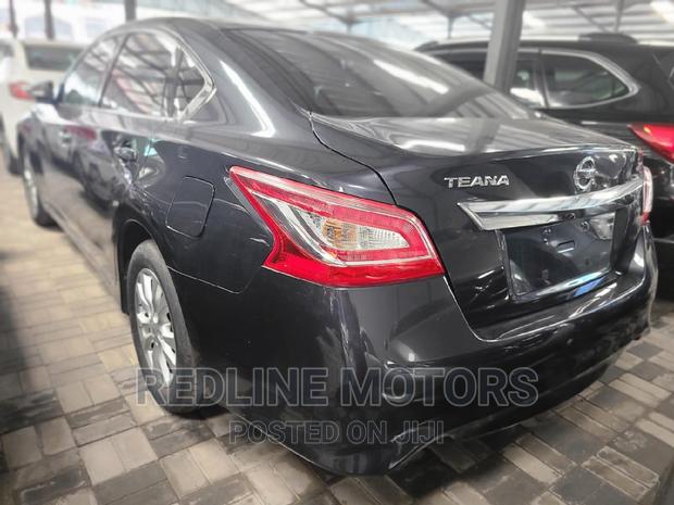 Black 2016 Nissan Teana - Spacious and Stylish Sedan Available