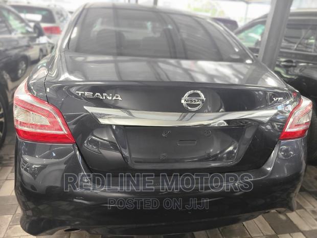 Black 2016 Nissan Teana - Spacious and Stylish Sedan Available