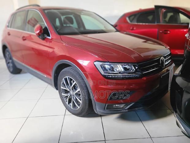 2016 Volkswagen Tiguan Red - Great Condition