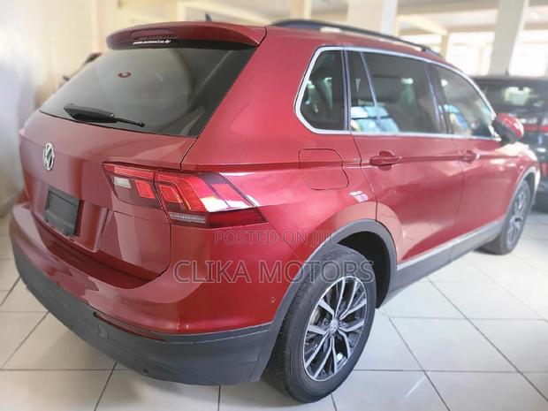 2016 Volkswagen Tiguan Red - Great Condition