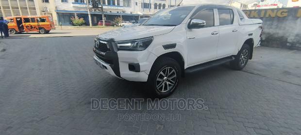 2018 Toyota Hilux in White: Unmatched Durability and Style