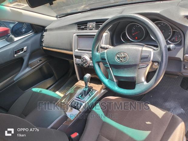 2015 Toyota Mark X 2.5 RWD Black - Sophisticated and Sporty